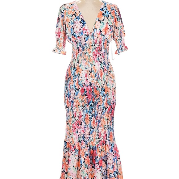 Luxxel Dresses & Skirts - NWT Large Luxxel Multicolor Floral Midi Dress smocked body ruffle